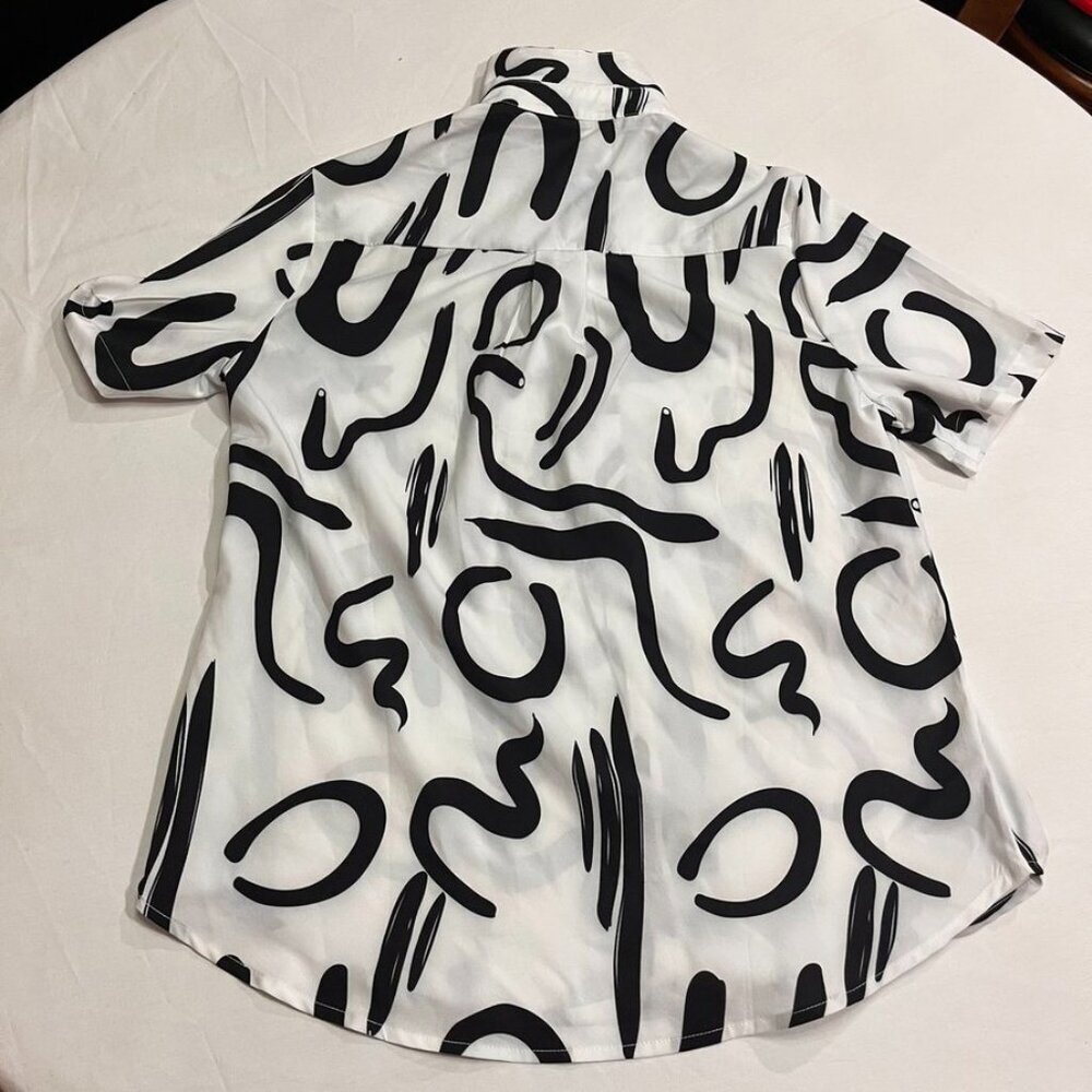 Kid Love Abstract Print Short Sleeve Button Front Shirt Medium - Picture 3 of 9